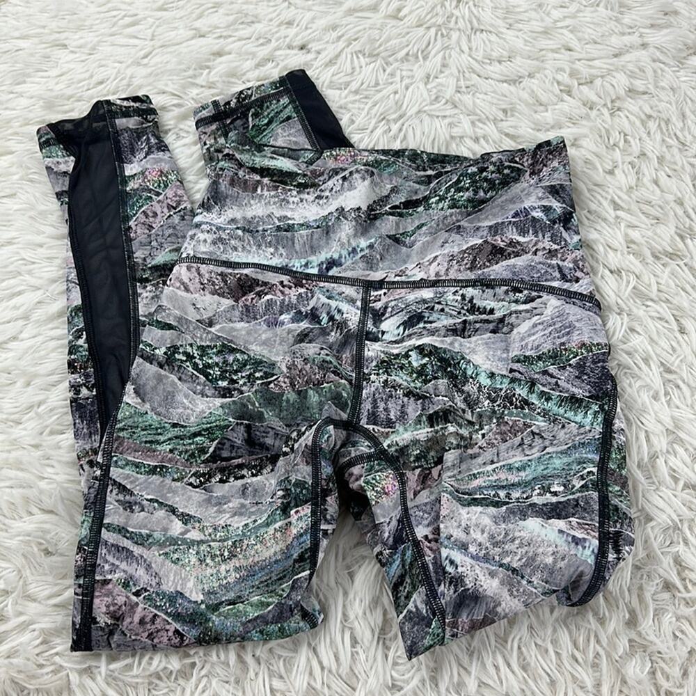 Lululemon Train Times Pant 25" Springscape Multi / Obsidian